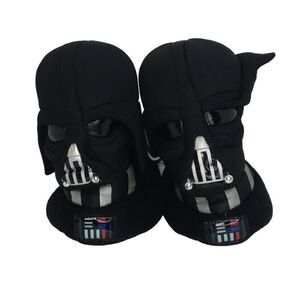 Star Wars Darth Vadar Boys NEW /Tags Boys cushioned Black Slippers- sz. 7/8 COOL